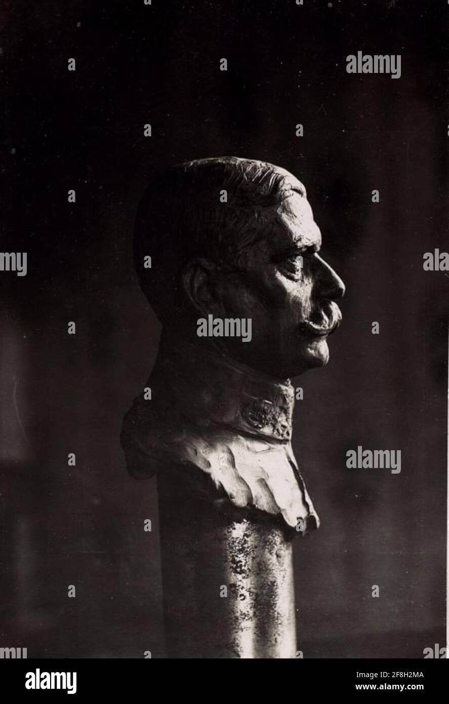 Büste von Oberst Müller, Tel.Chef, 4.Aarme Commando. Stockfoto