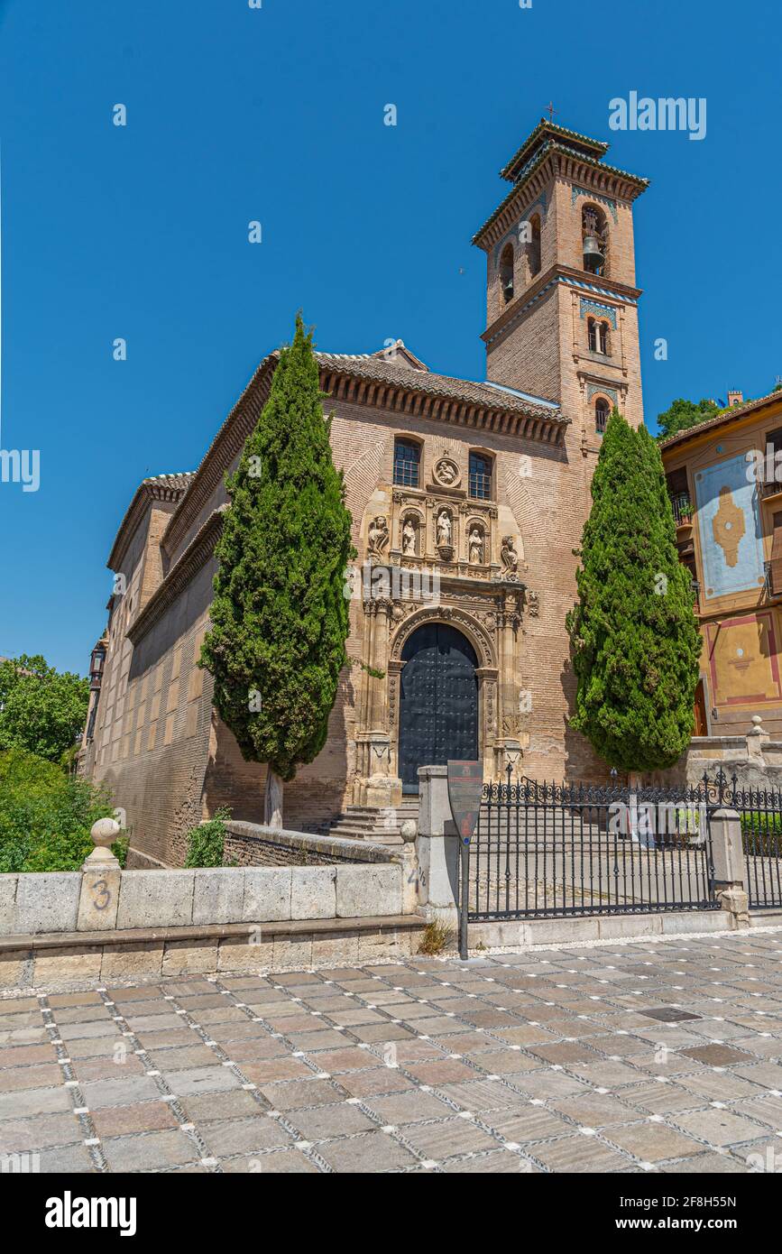 Kirche von San Gil und Santa Ana in Granada, Spanien Stockfoto