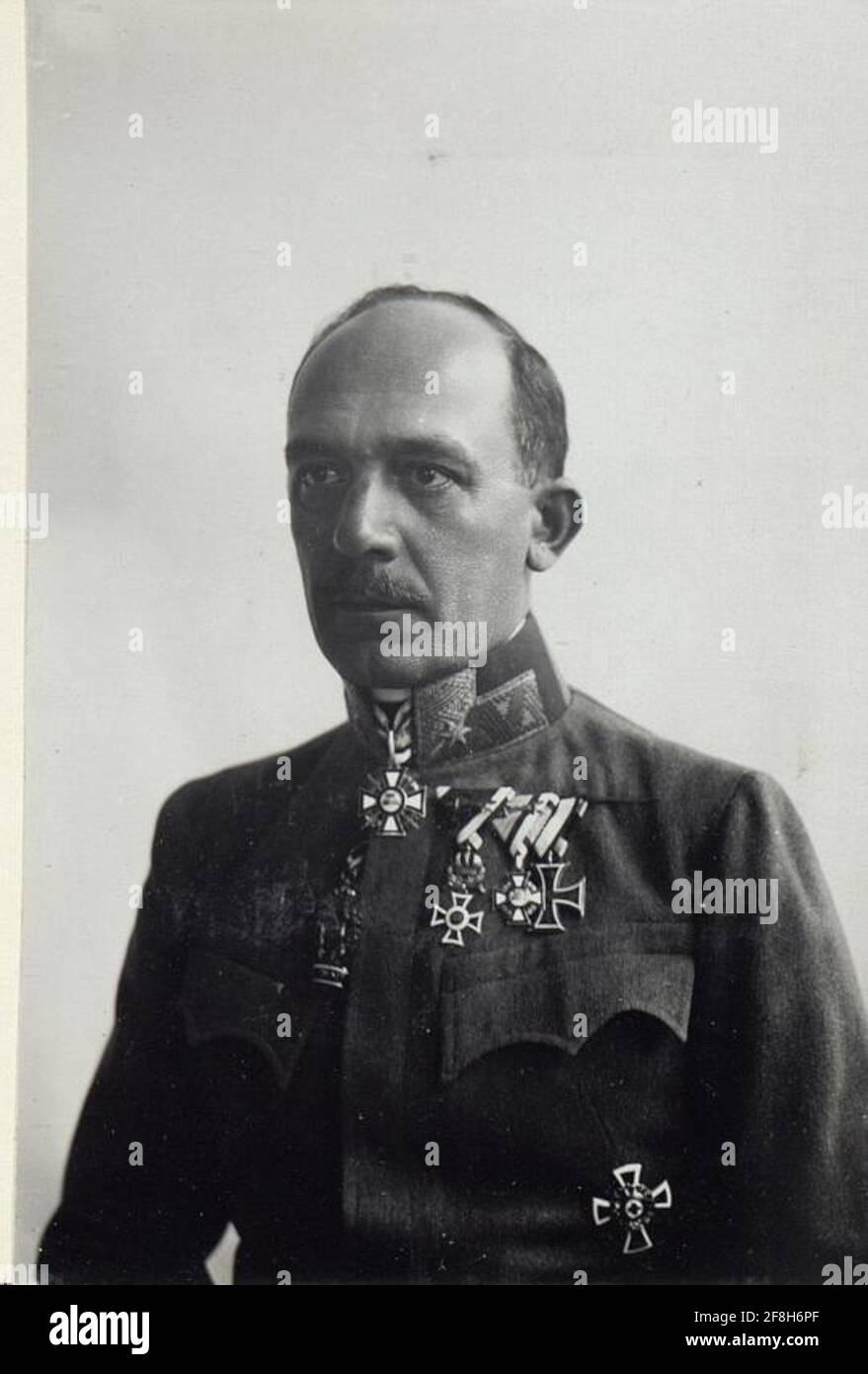 GM.Hermann Sallagan.Kmdt.d.27.I.Div. . Stockfoto