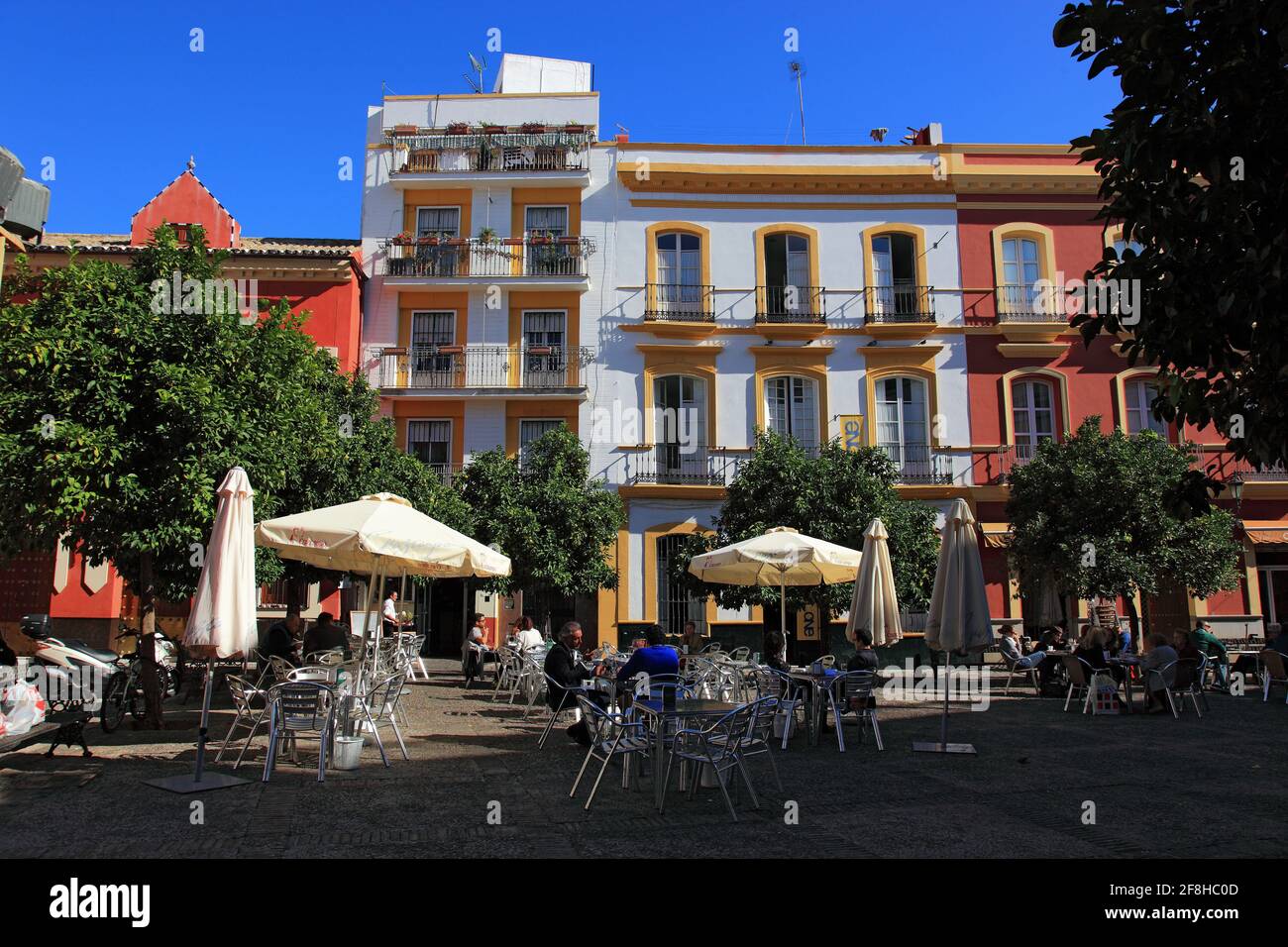 Spanien, Andalusien, Sevilla, Restaurant im Puente Cristo Dela in der Altstadt Stockfoto