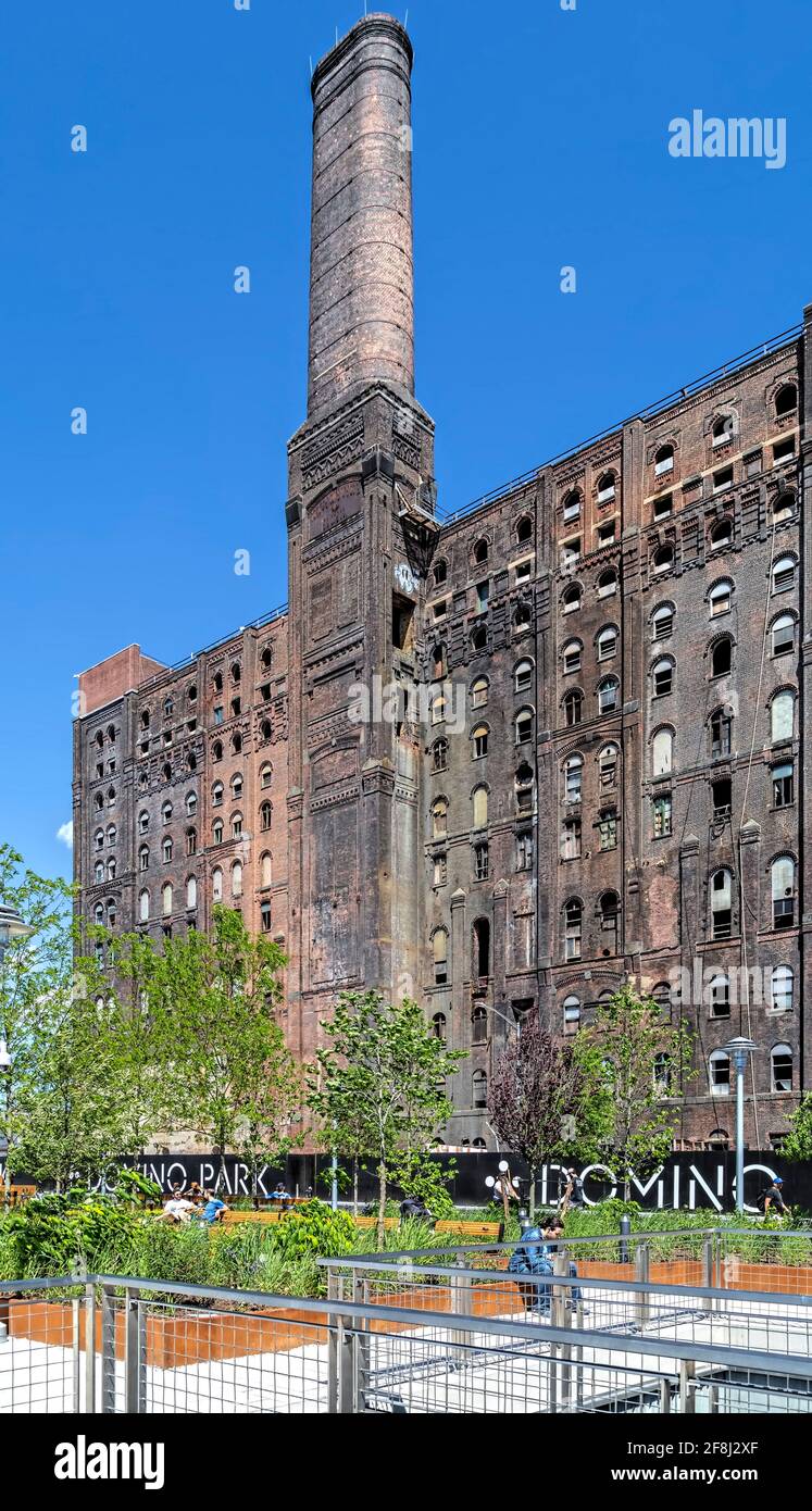 Domino Sugar Factory Stockfotos Und Bilder Kaufen Alamy
