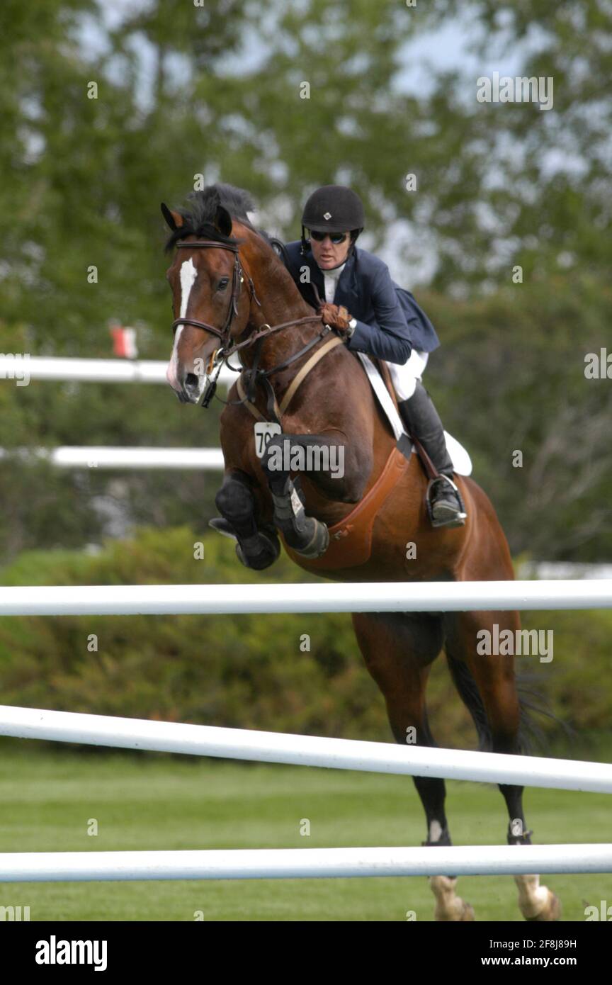 The National, Spruce Meadows Juni 2002, Erin Duffy (USA) auf der Fahrt in Niagara Stockfoto