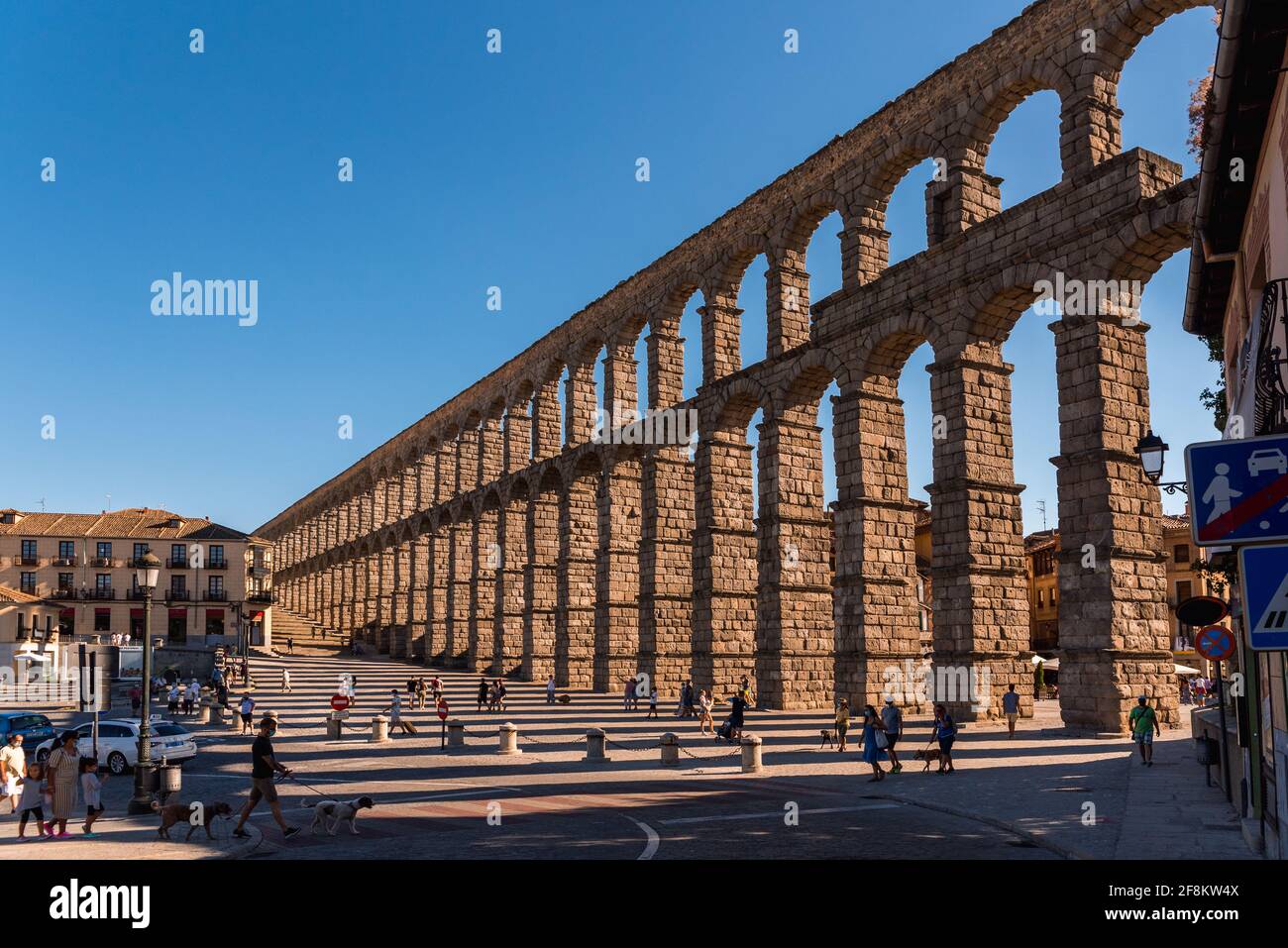 Berühmtes Aquädukt von Segovia in Spanien Stockfoto