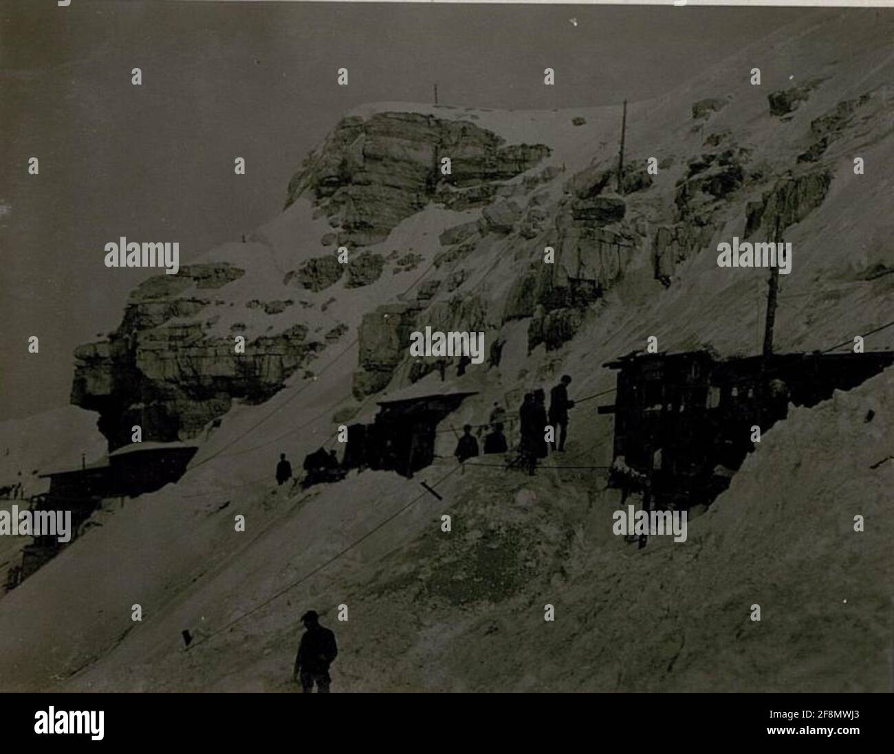 Plattenbau: BattailonsKommando am Pasubio. . Stockfoto