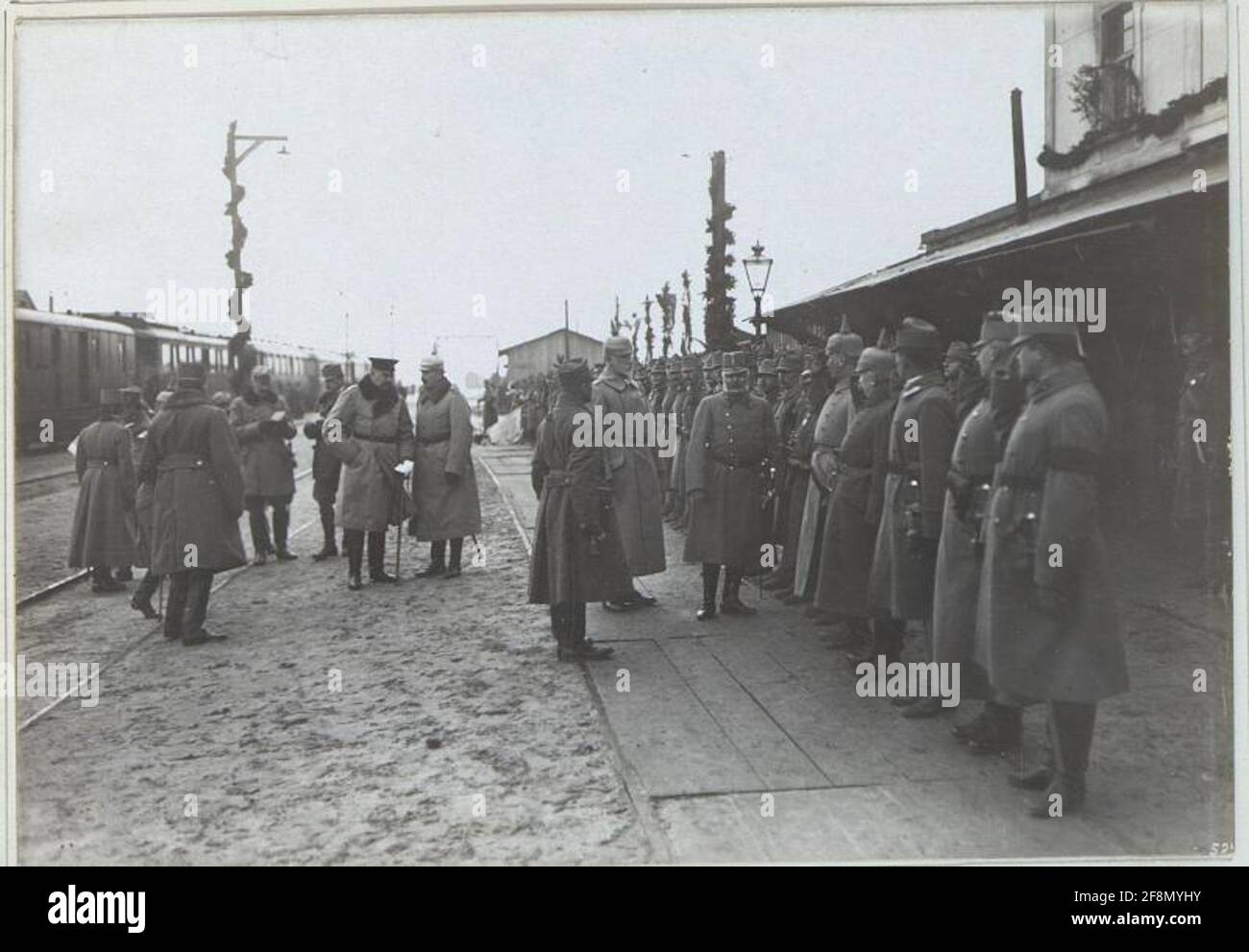 Empfang Erzherzog Friedrichs am Bahnhof Brzezany. Stockfoto