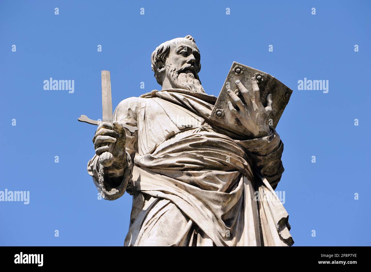 Italien, Rom, St. Paul Statue auf der Ponte Sant'Angelo von Paolo Romano (1464 n. Chr.) Stockfoto