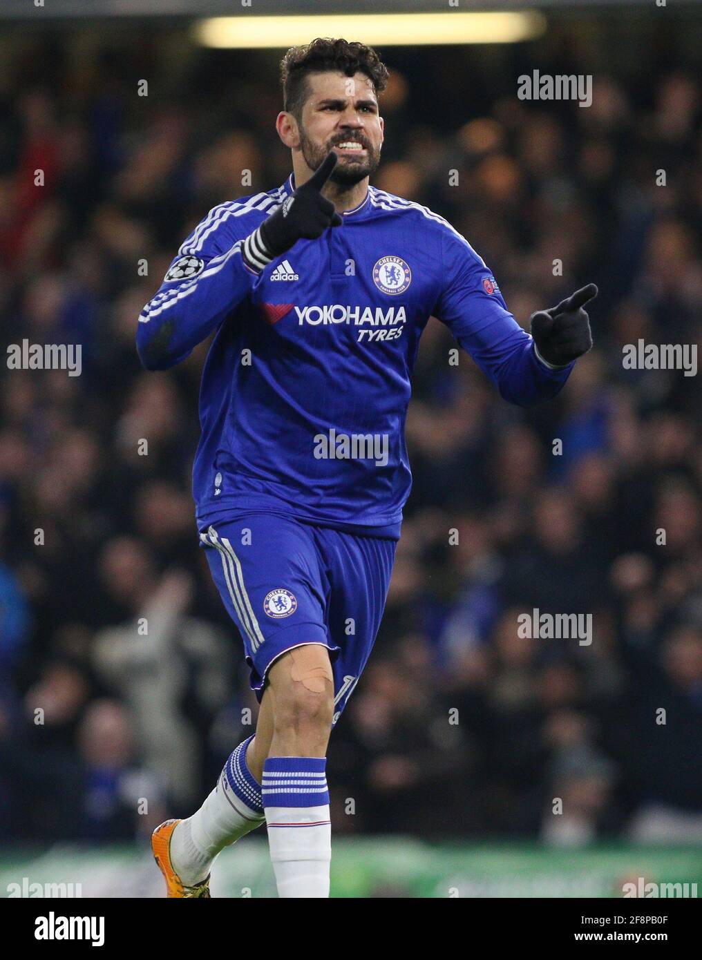 Diego Costa von Chelsea feiert den Torreigen während des UEFA Champions League-Spiels 16 zwischen Chelsea und Paris Saint-Germain in der Stamford Bridge in London. 9. März 2016. Stockfoto