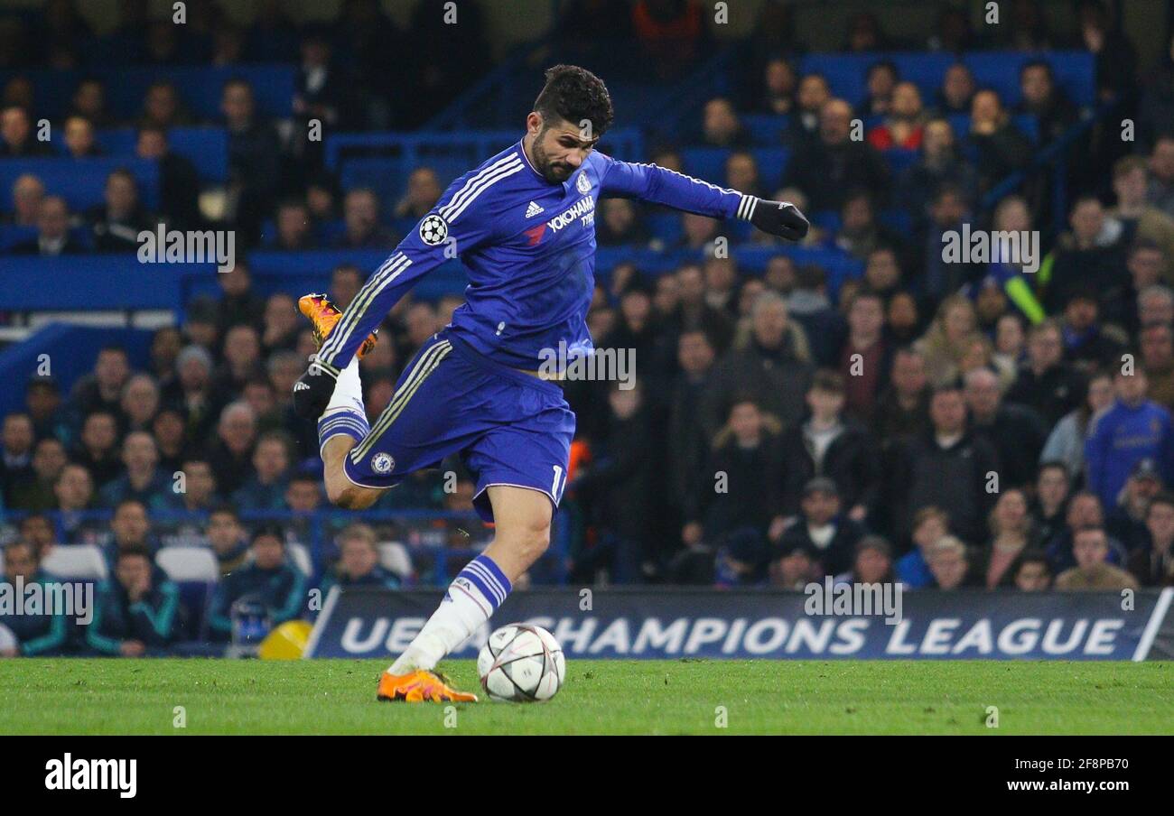 Diego Costa aus Chelsea schießt während des UEFA Champions League-Spiels von 16 zwischen Chelsea und Paris Saint-Germain auf der Stamford Bridge in London. 9. März 2016. Stockfoto