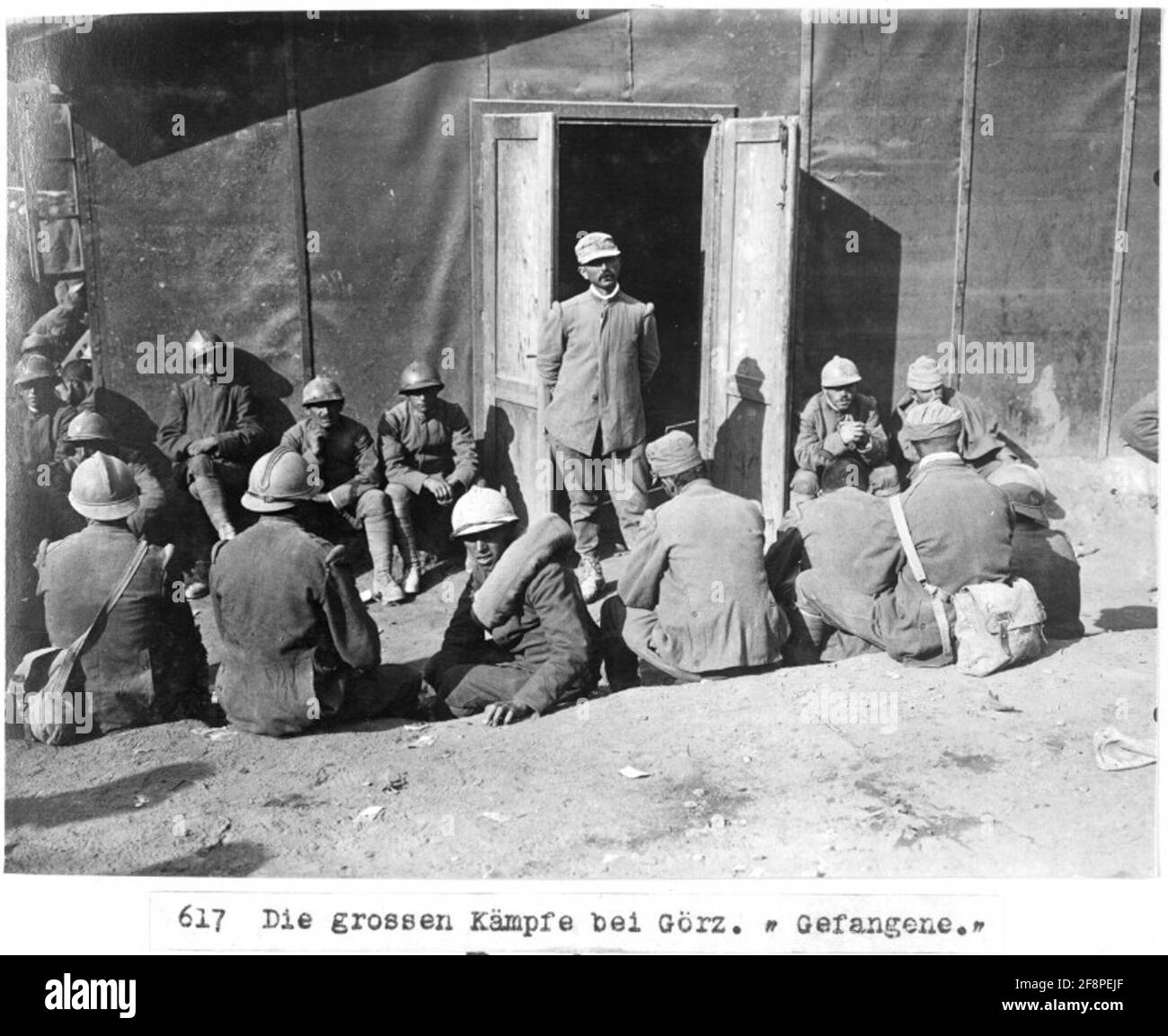 Captives, wahrscheinlich Dornberk Fotograf: Flamm, 16. Korpskomando. Stockfoto