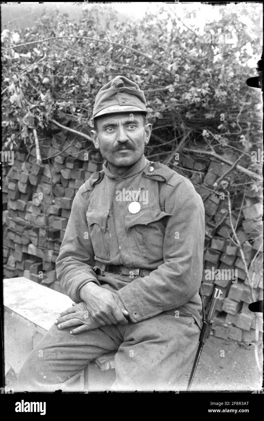Sappeur-Kompanie I/IV Sapper Thomas Piegl, kleine Silbermedaille, Isonzo-Front, wahrscheinlich in der Gegend um Tolmein. Fotograf: Stargl. Stockfoto