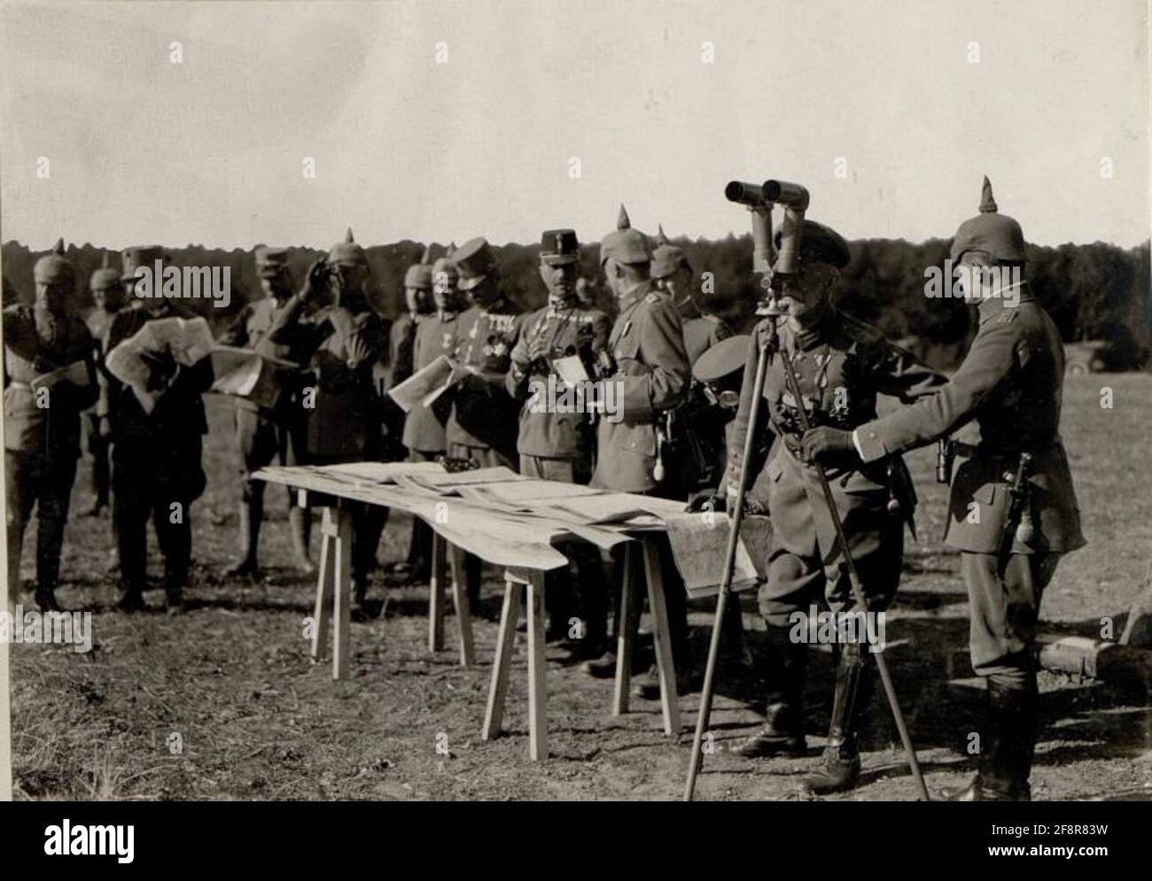 Inspektion der Deutschen Infanteriedivision 223 durch das Hauptquartier Böhm-Ermoli. . Stockfoto