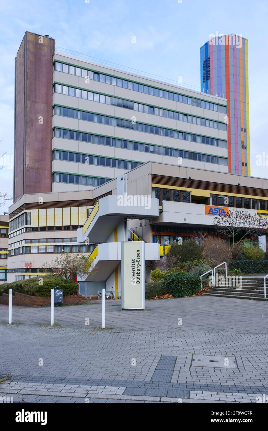 Gebäude der Universität Duisburg-Essen, Essen, Ruhrgebiet, Nordrhein-Westfalen, Deutschland, Europa Stockfoto