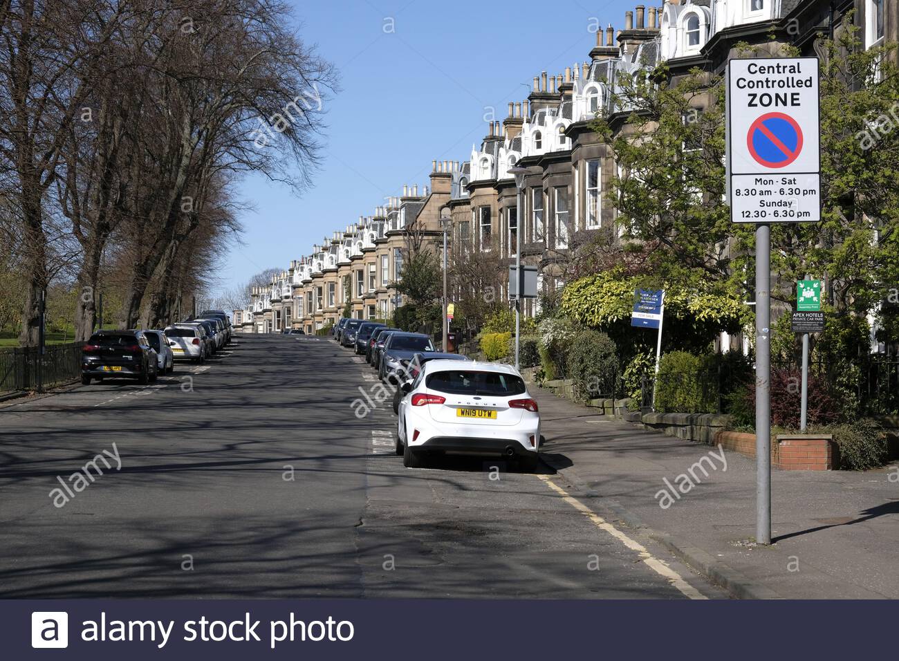 Magdala Crescent, Edinburgh West End New Town Streets, gehobene Wohnungen, Edinburgh, Schottland Stockfoto