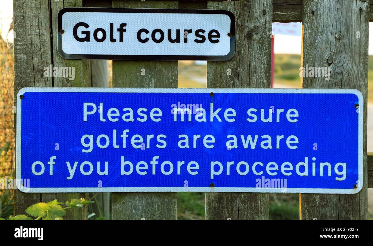Golfplatz, Warnung für Fußgänger, Hunstanton, Norfolk, England Stockfoto