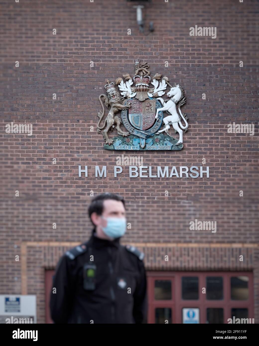 HMP Belmarsh ist ein Hochsicherheitsgefängnis der Kategorie A für Männer im Südosten Londons. Julian Assange ist ein hochrangiger Häftling im Gefängnis. Stockfoto