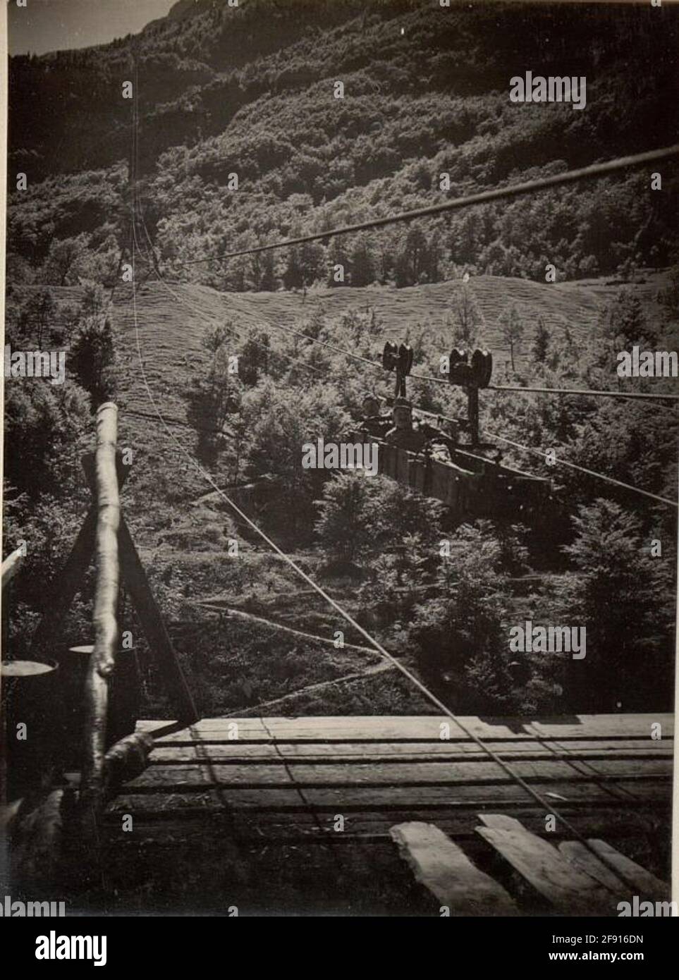 Rombon mit Flip claus. S. 10. Aufgenommen am 18.V.1916. . Stockfoto