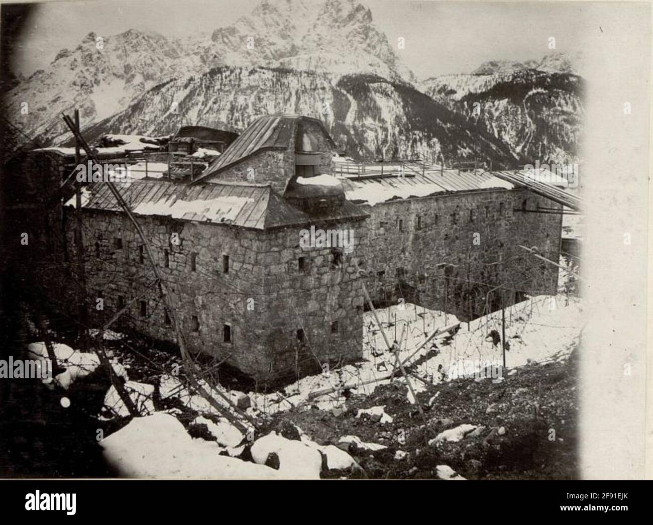 Werk Mitterberg (Kehlanicht) mit inneren gsell- und Gsell-Knoten. Stockfoto