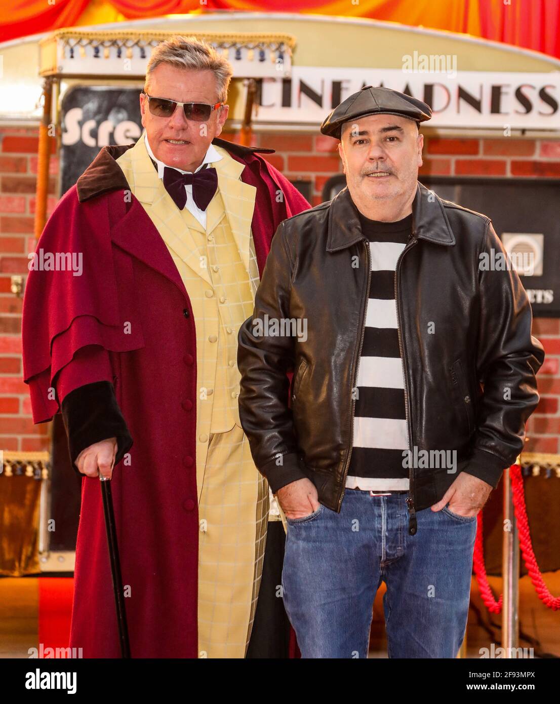 Suggs und Chris Foreman von Madness besuchen am 31. März 2021 eine Mad Miniature Premiere auf dem Odeon Luxe Leicester Square in London, England Stockfoto