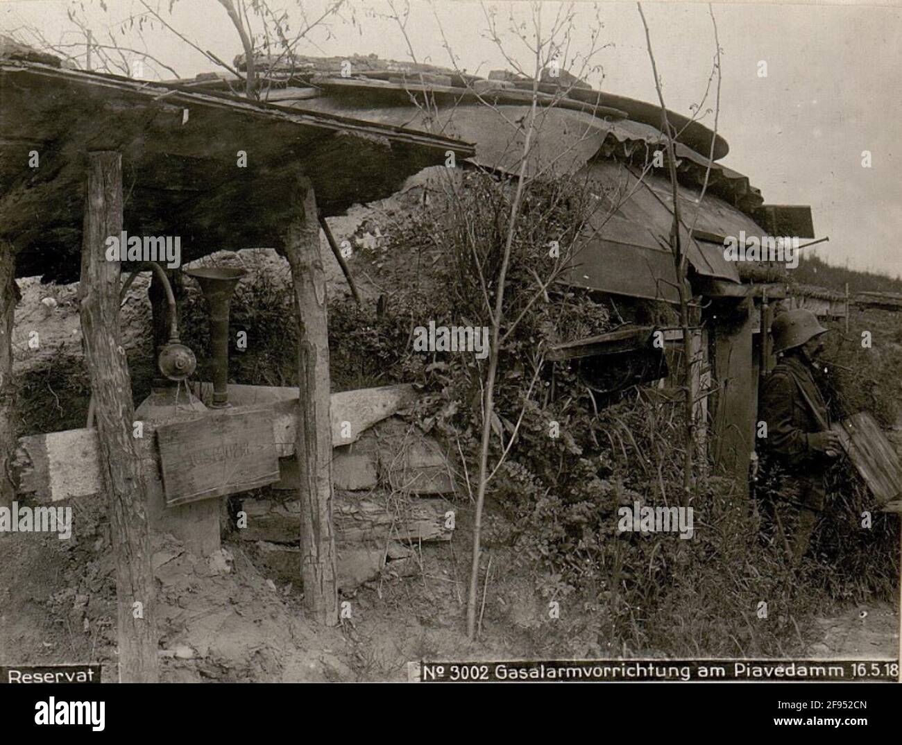 Gaswarngerät auf dem Piavedamm am 16.5.1918 Diese Bilder tragen Die Notiz „Reserve“ und waren nicht für die Veröffentlichung vorgesehen Auf ihren Informationsinhalt Stockfoto
