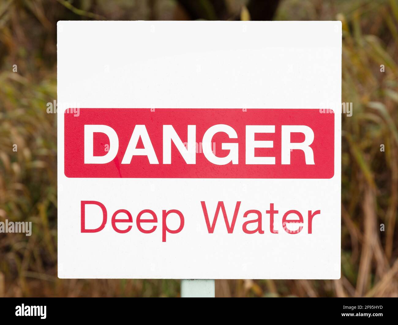 Danger Deep Water Schild, England Stockfoto