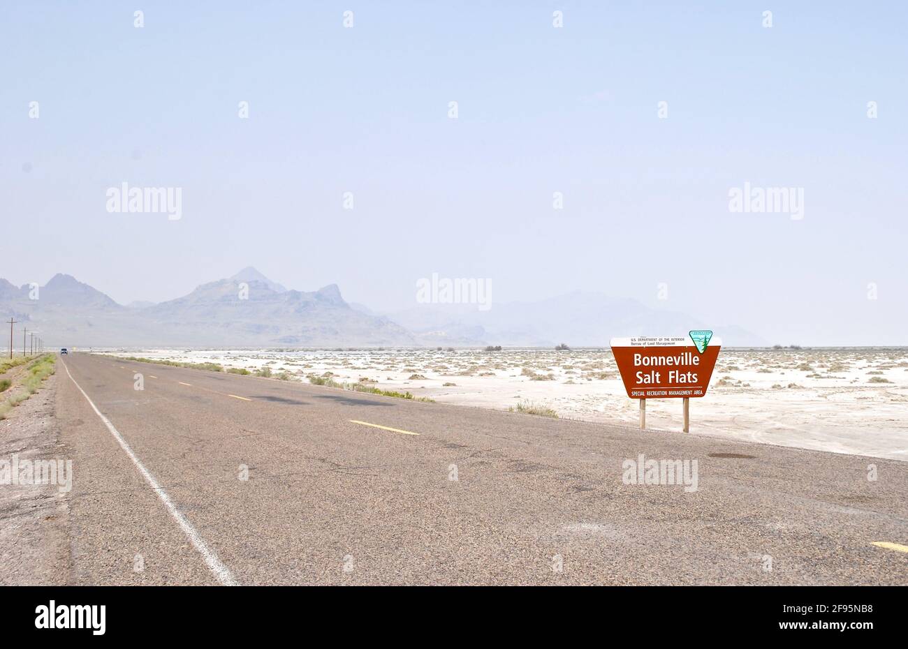 Schild für die Bonneville Salt Flats, eine dicht gepackte Salzpfanne in Utah. Bureau of Land Management öffentliches Land bekannt für Land Geschwindigkeitsrekorde. Stockfoto