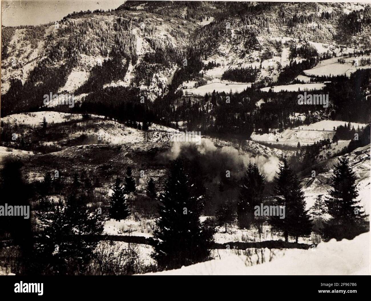 Explosion schwerer Minen. Stockfoto