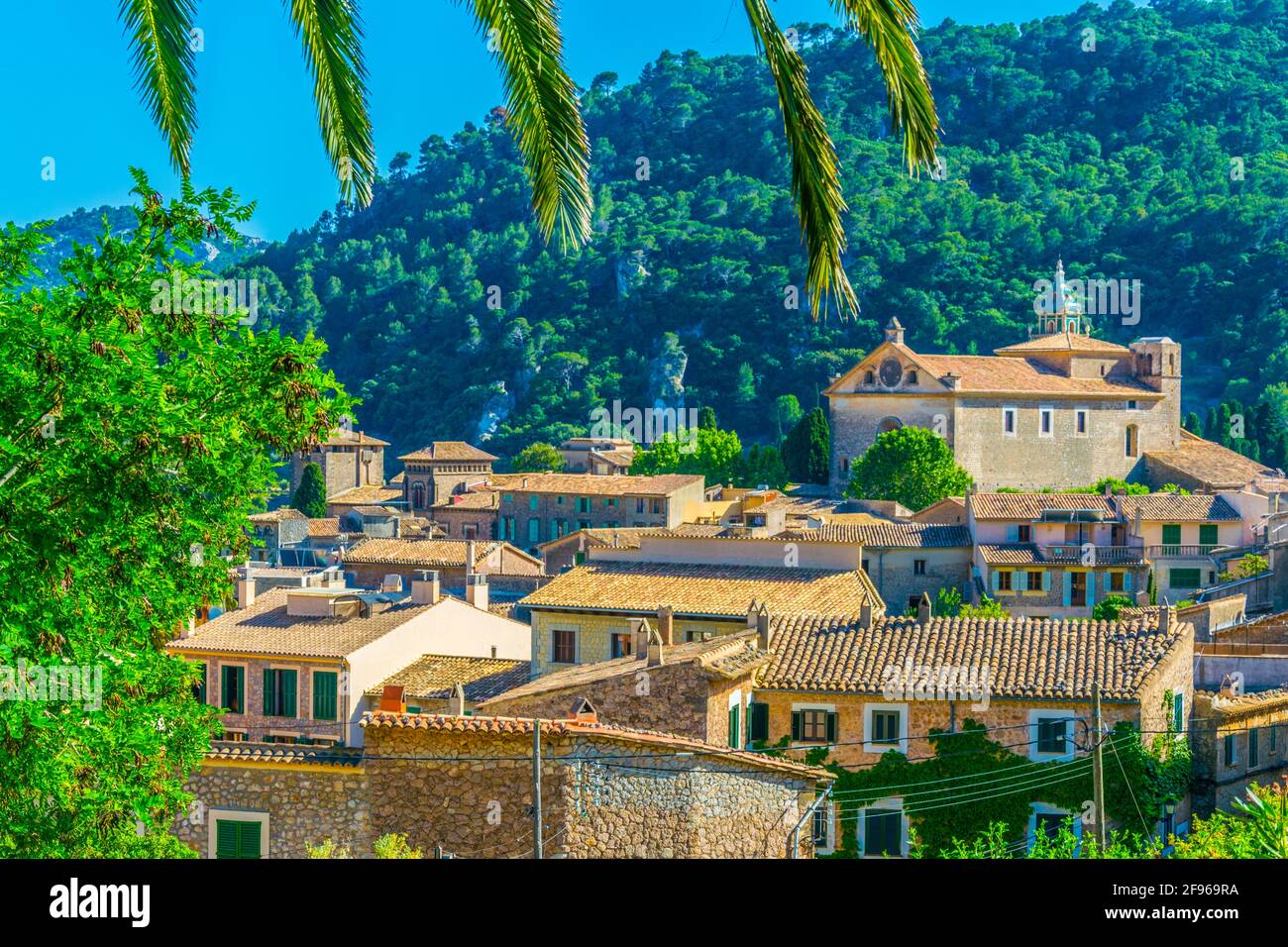 Luftaufnahme von Real Cartuja de Valldemossa, Mallorca, Spanien Stockfoto