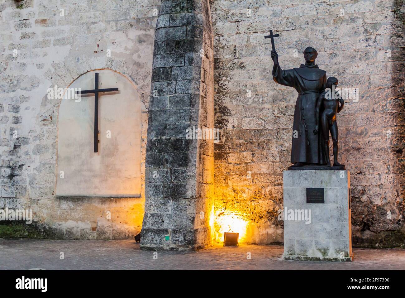 Statue des heiligen Franz von Assisi in der Altstadt von Havanna, Kuba Stockfoto