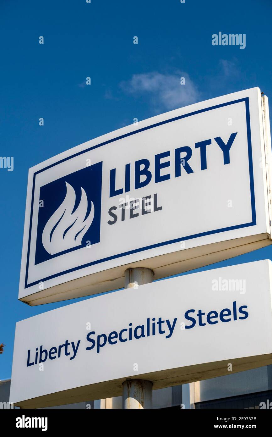 Sheffield, Großbritannien, 16. April 2021. Das Stocksbridge-Werk von Liberty Steel, das vom britischen Indianer Sanjeev Gupta betrieben wird. Die Zukunft des Werks bleibt nach dem Zusammenbruch des Hauptfinanziers Greensill Capital, Liberty Steel Works, am Freitag, dem 16. April 2021, in Stocksbridge bei Sheffield, nördlich von England, ungewiss. Stockfoto