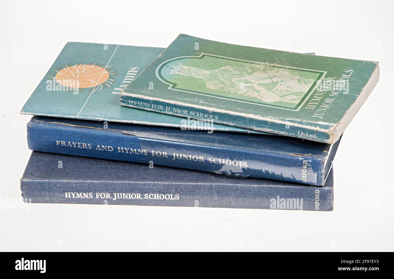 Gebet- und Gesangbücher für Schulen, die in den 1960er Jahren in britischen Schulen verwendet wurden Stockfoto