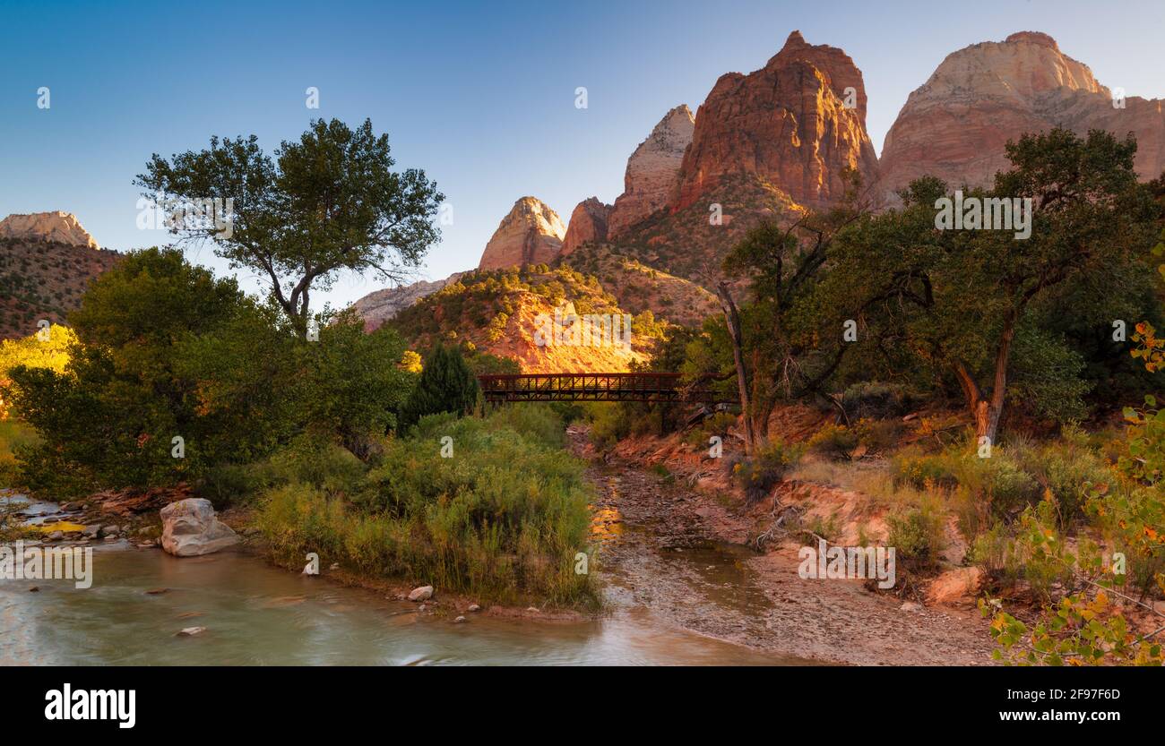 USA, Utah, Washington County, Springdale, Zion National Park, Virgin River Stockfoto