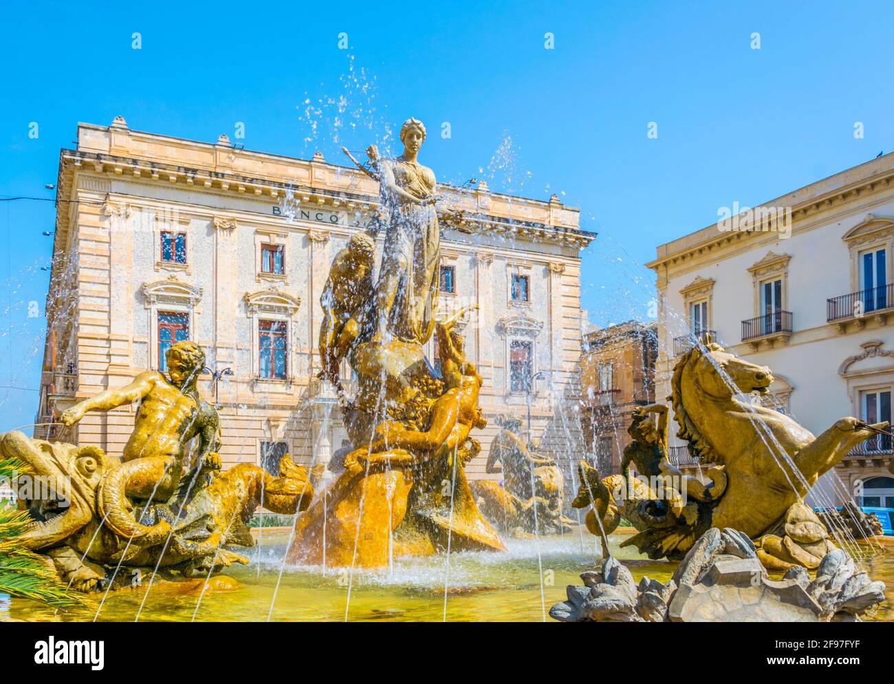 Springbrunnen von Diana in Syrakus, Sizilien, Italien Stockfoto