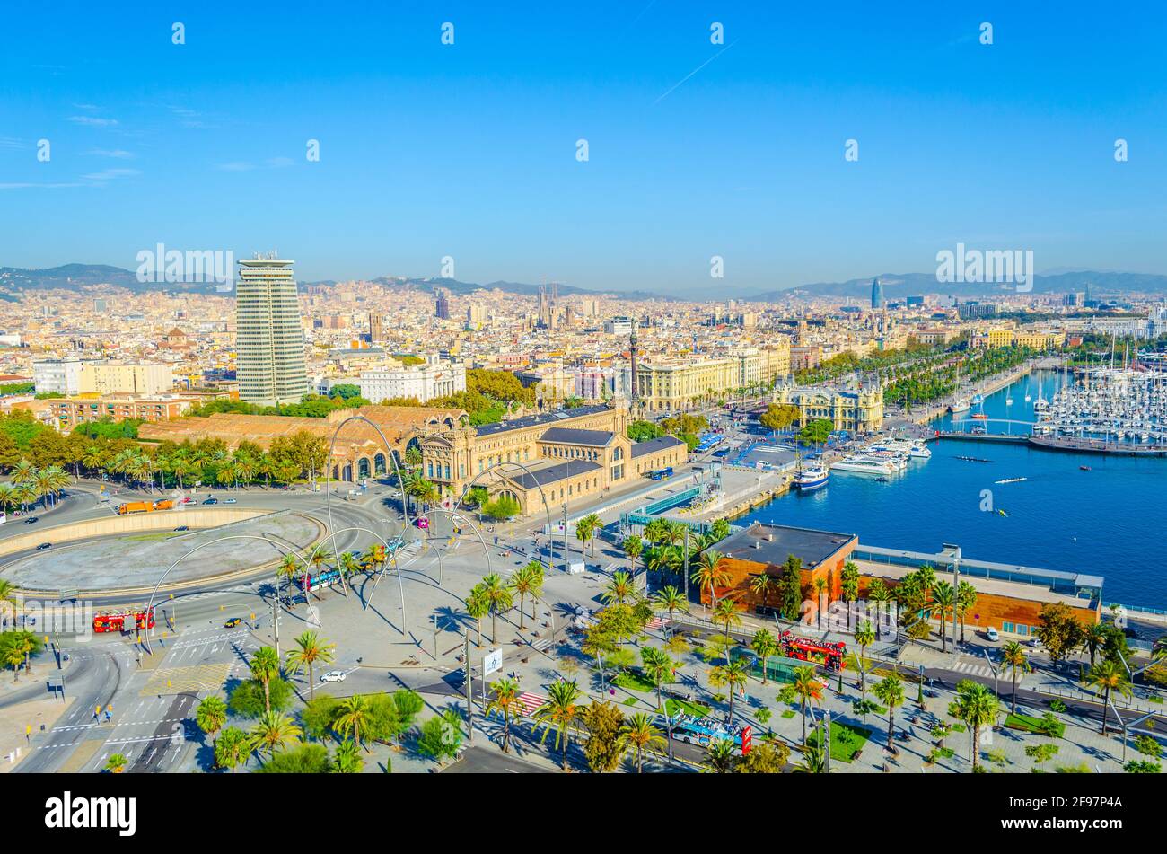 Steuereinsammlerbüro, Hafenbehörde von Barcelona Gebäude und Denkmal A Colom, Spanien Stockfoto