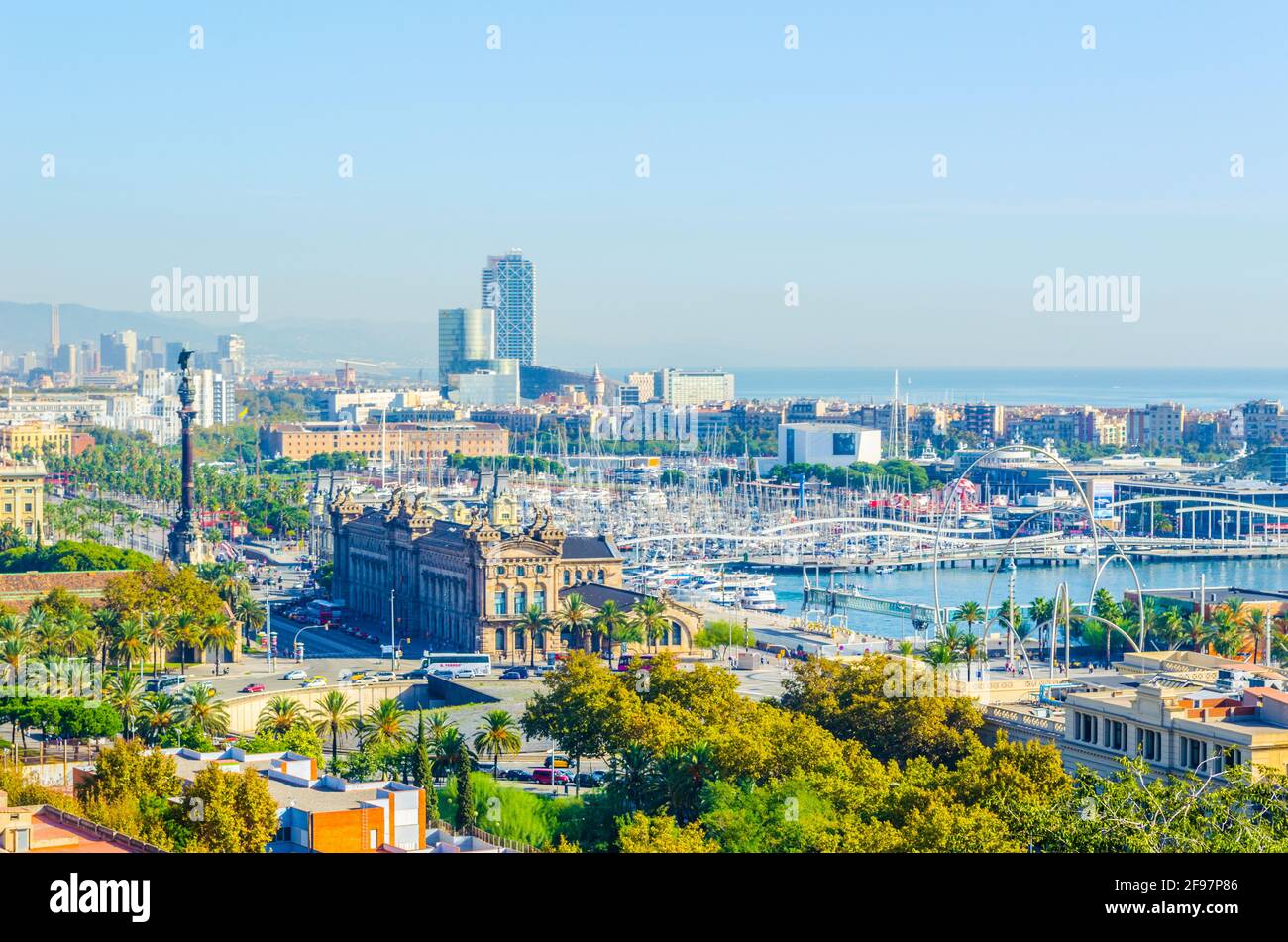 Steuereinsammlerbüro, Hafenbehörde von Barcelona Gebäude und Denkmal A Colom, Spanien Stockfoto