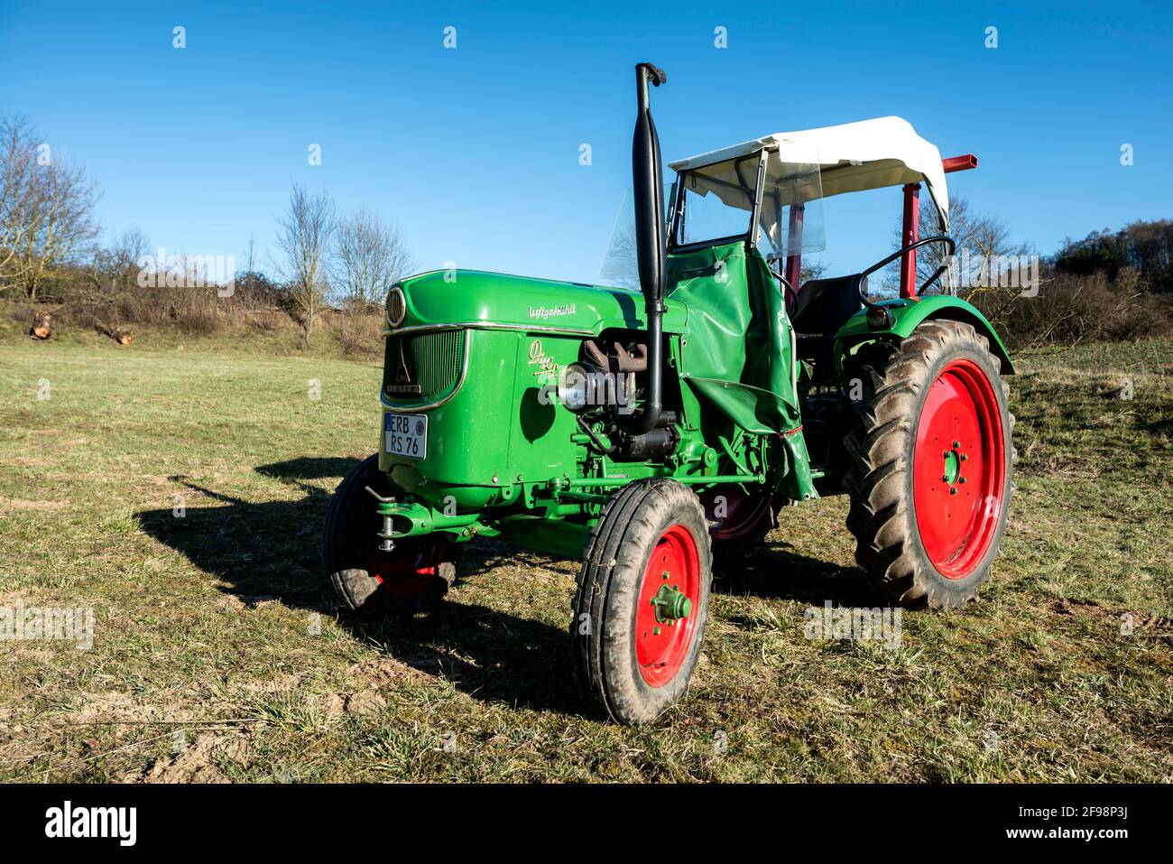 Zoll-Auktion - 1 Traktor Zugmaul/ Klöckner-Humboldt-Deutz für Traktoren  Modell AK 75 (ID 830766)