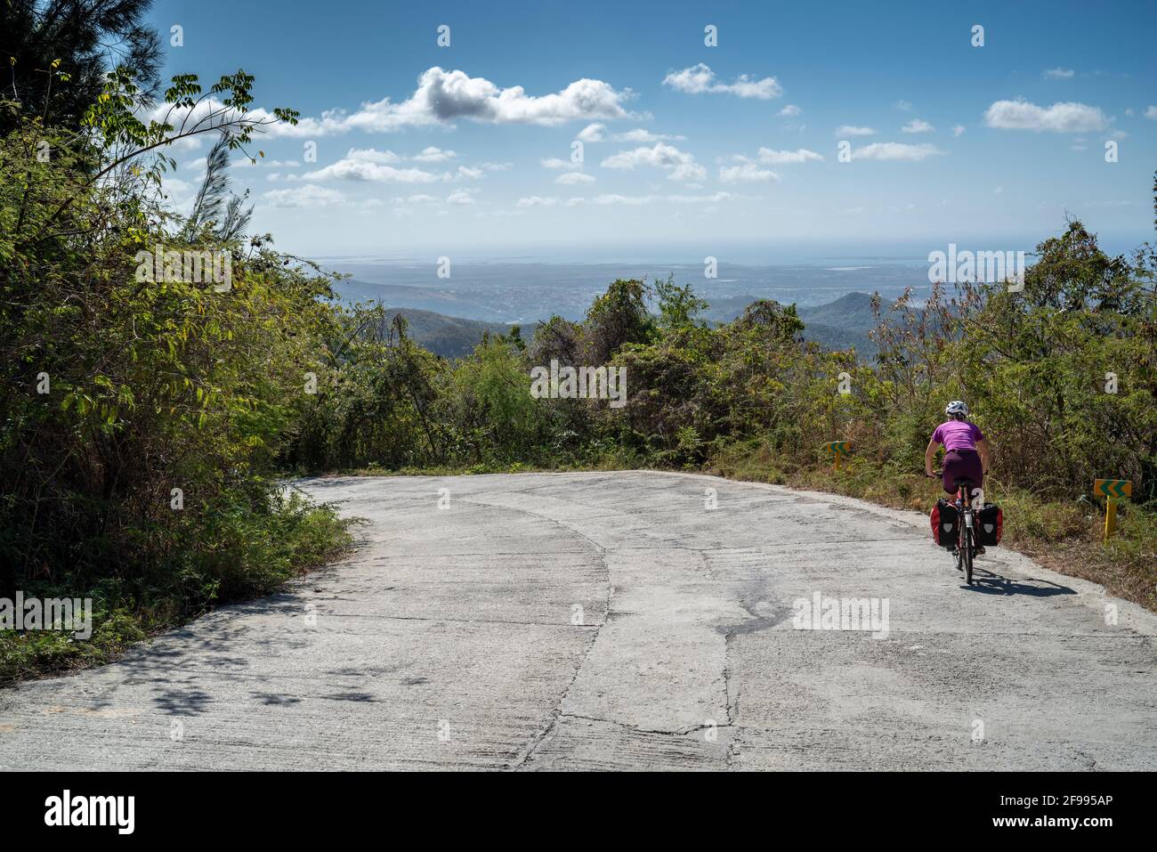 Radtour in den Escambray Bergen von Topes de Collantes nach Trinidad, Provinz Sancti Spiritus, Kuba Stockfoto