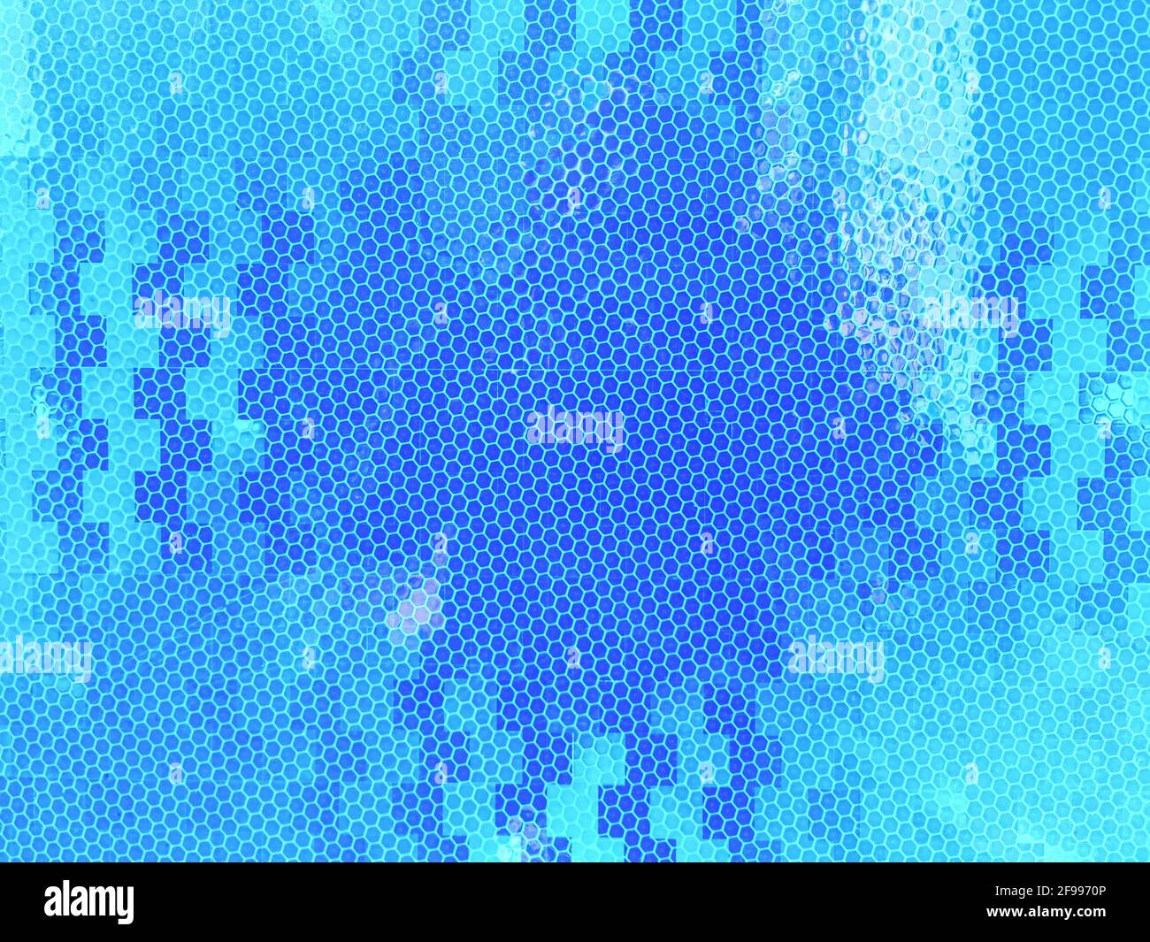 Leere reflektierende Straße Geschwindigkeitsschild. Blaues Muster Makro. Stockfoto