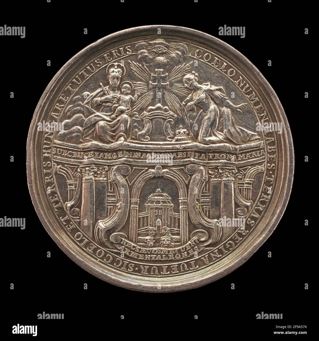 Königin Maria Theresia von Österreich kniete vor der Jungfrau, während sie den Treueid der Ungarn [obv], 1741 empfing. Stockfoto