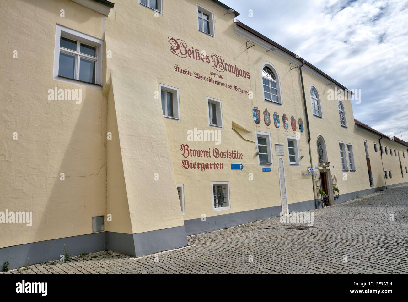 Weisses Bräuhaus, Weizenbierbrauerei, Restaurant, Gastronomie, Hausfassade, Geschichte, Architektur, Kelheim, Bayern, Deutschland, Europa Stockfoto