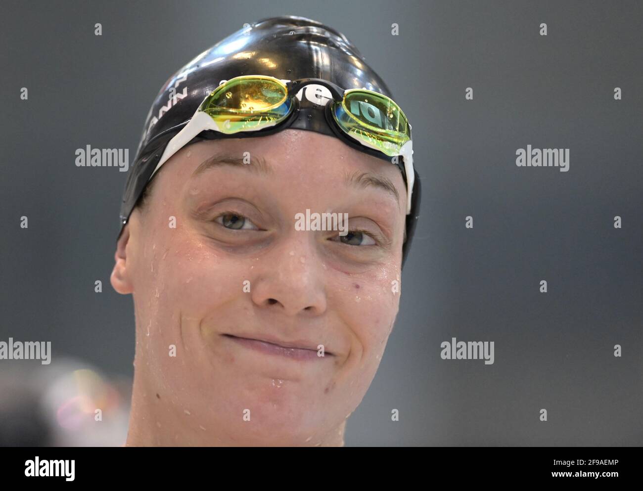 Berlin, Deutschland. April 2021. Schwimmen, Olympisches Qualifying, Schwimmen im Pool, Vorhitze. 400 Meter Freestyle, Frauen. Leonie Kullmann, SG Neukölln. Quelle: Soeren Stache/dpa-Zentralbild/dpa/Alamy Live News Stockfoto