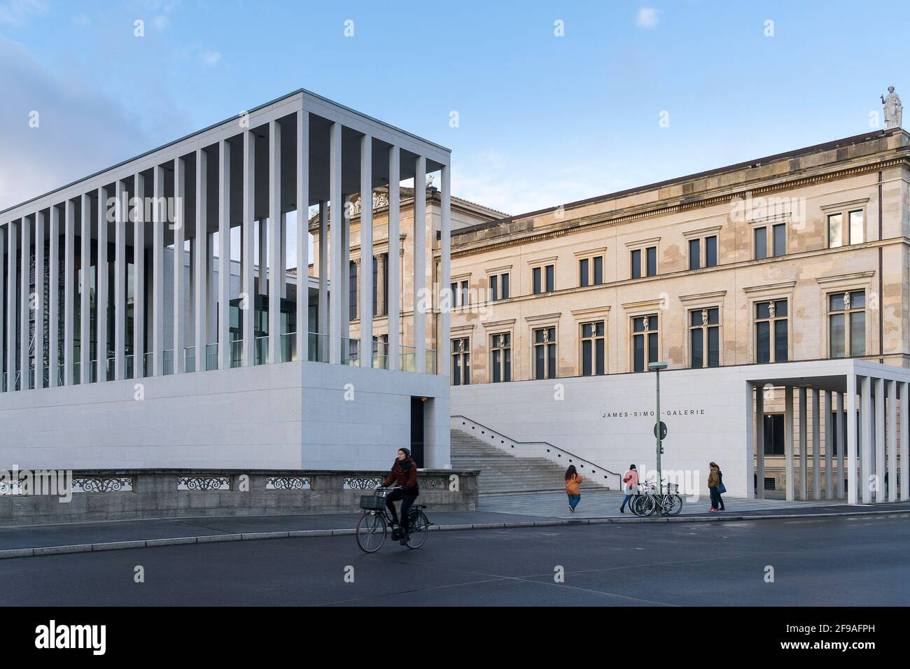 Berlin, Mitte, Museumsinsel, James-Simon-Galerie, Neues Museum Stockfoto