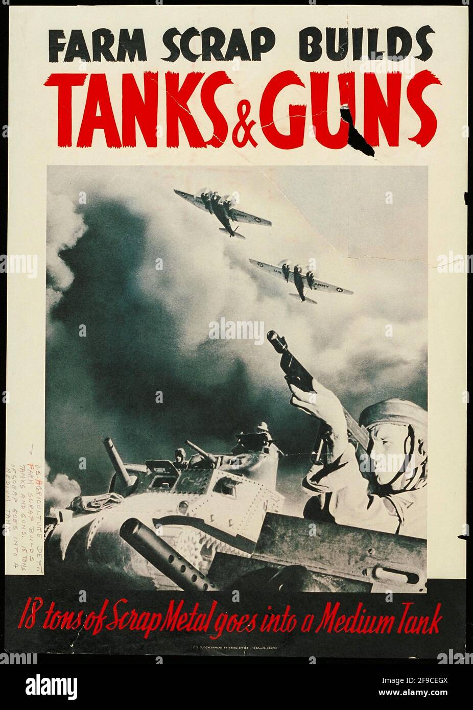 Ein amerikanisches Plakat aus dem 2. Weltkrieg, auf dem Menschen aufgefordert werden, Schrott zu recyceln Material für die Kriegsanstrengungen Stockfoto