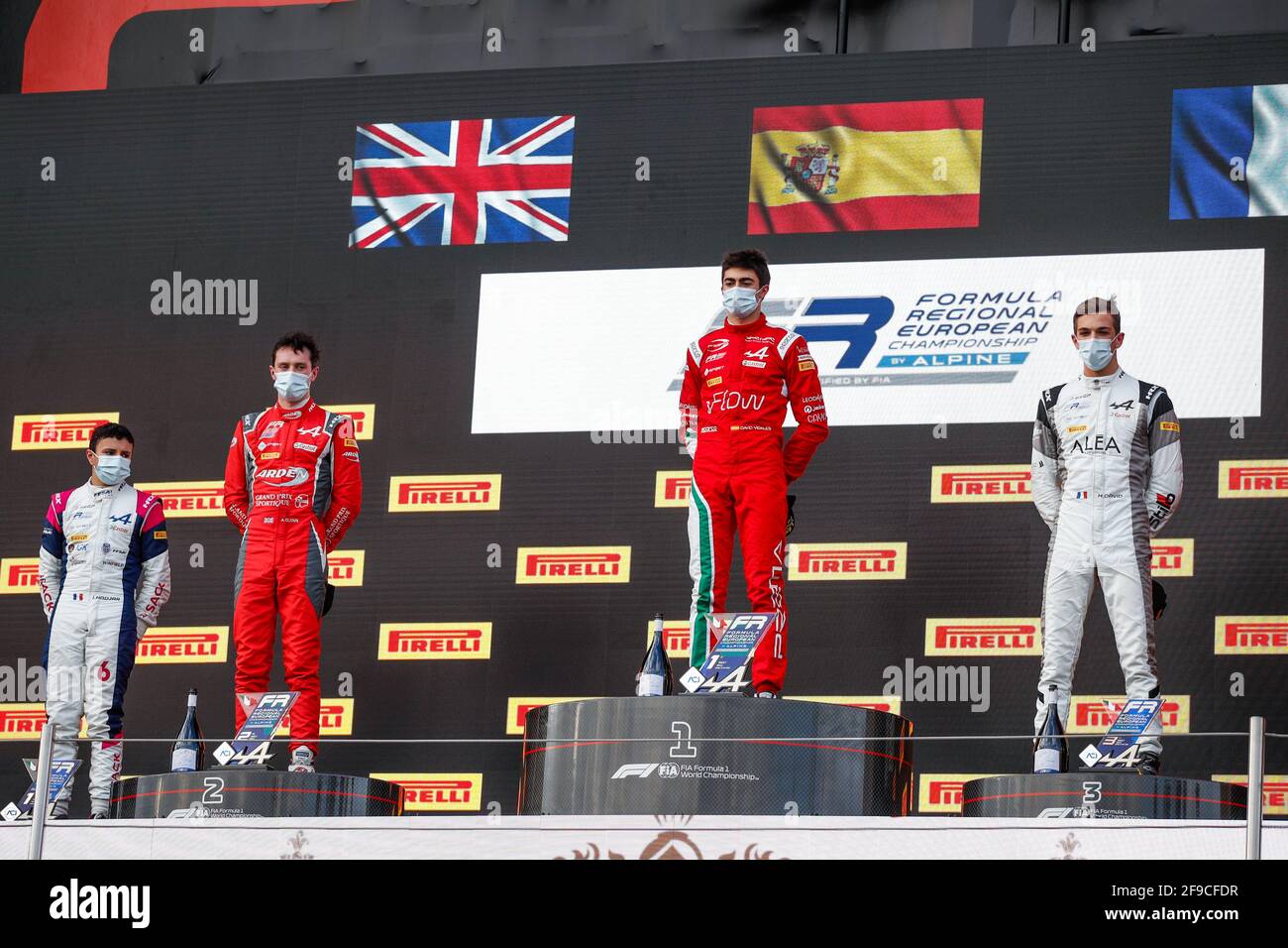 Podium: VIDALES David, Prema Powerteam, QUINN Alex, Arden, DAVID Hadrien, R-ace GP, Portrait während des 1. Rennens der Formel-Regional-Europameisterschaft 2021 von Alpine vom 16. Bis 18. April 2021 auf dem Autodromo Internazionale Enzo e Dino Ferrari, in Imola, Italien - Foto Florent Gooden / DPPI Stockfoto