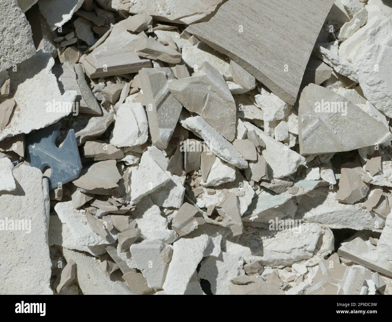 Schutt : Haufen von Betonresten Stockfoto