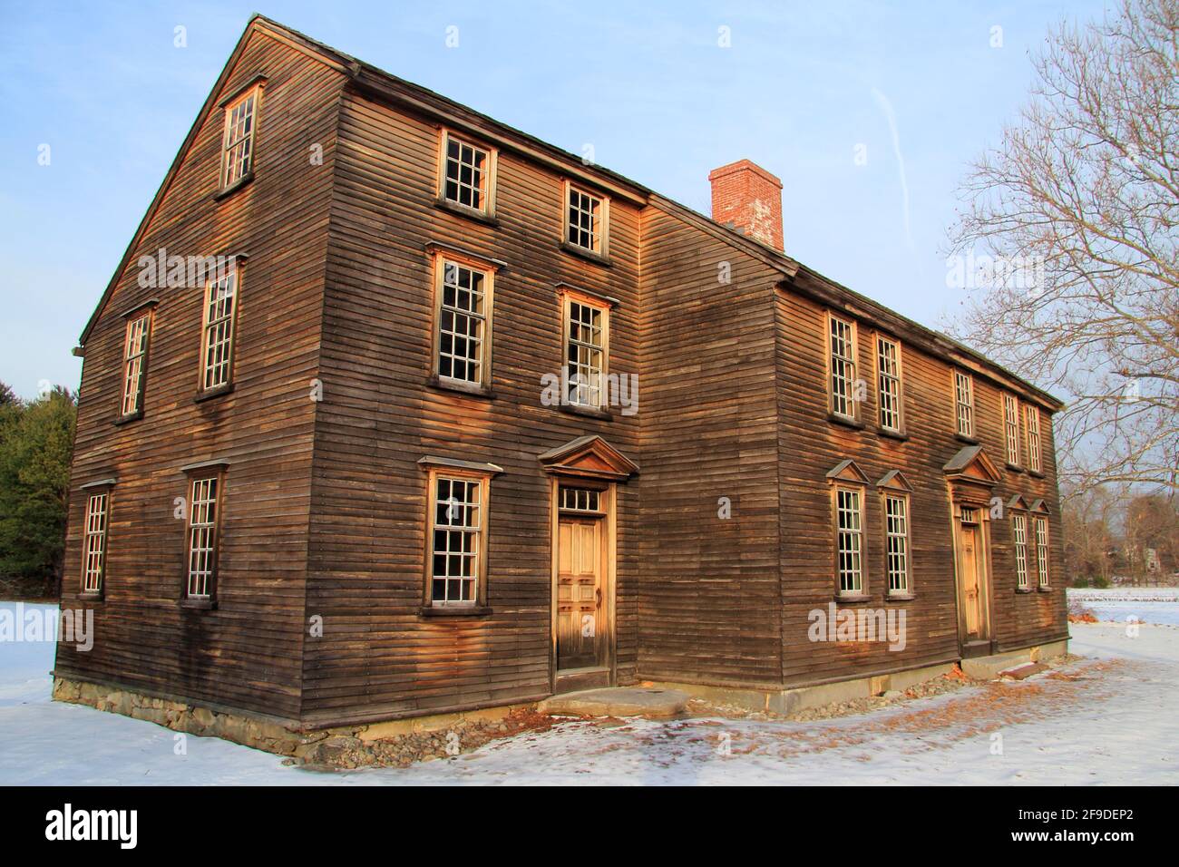 Das Haus von Captain James Barrett im Minuteman National Historical Park ist einer der wenigen überlebenden Zeugen des Starts der amerikanischen Revolution Stockfoto