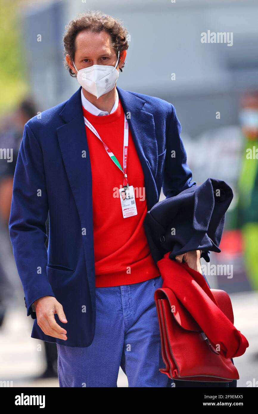Lapo store italia independent