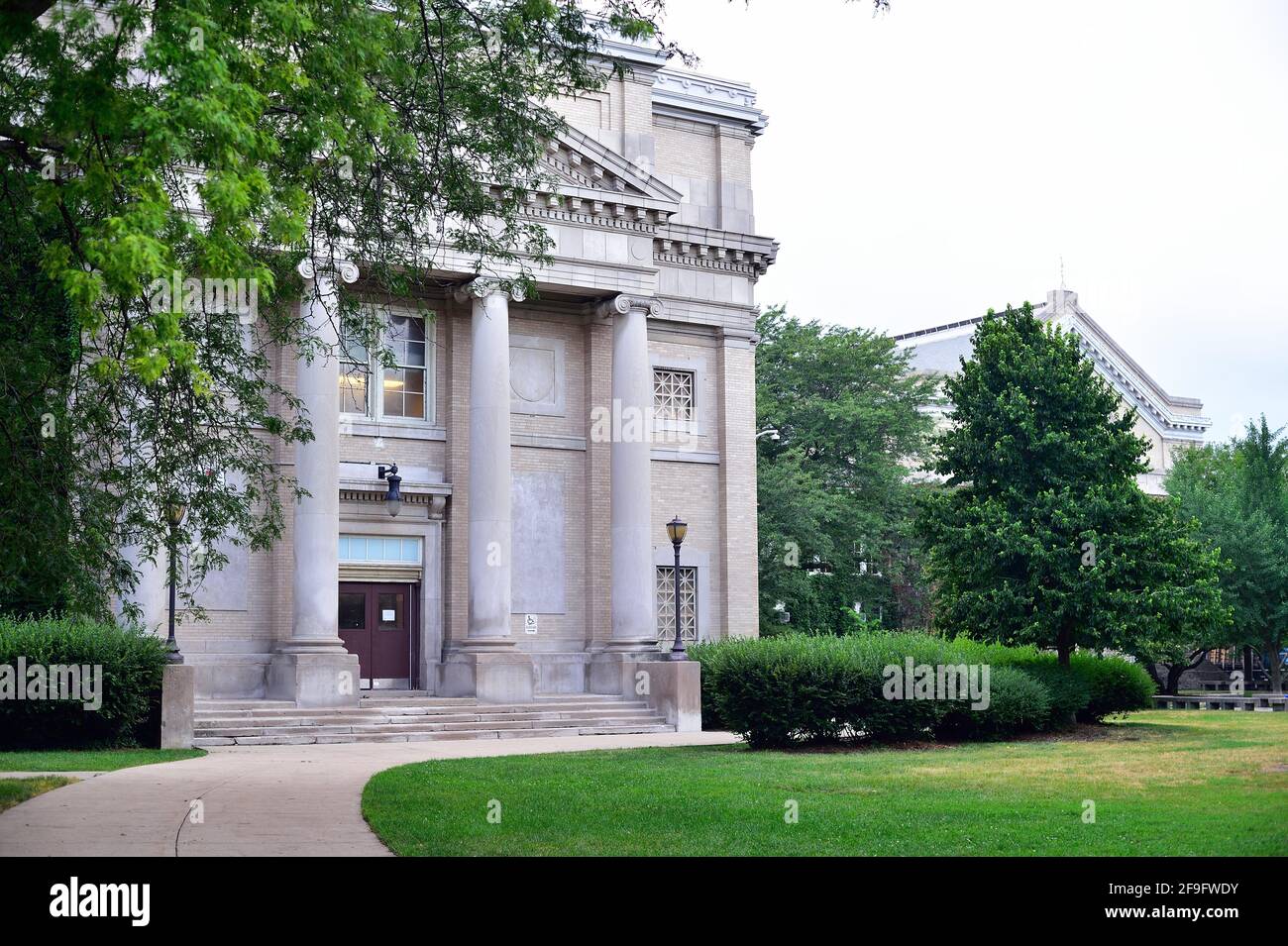 Chicago, Illinois, USA. Senn High School auf der Nordseite der Stadt im Stadtteil Edgewater. Stockfoto