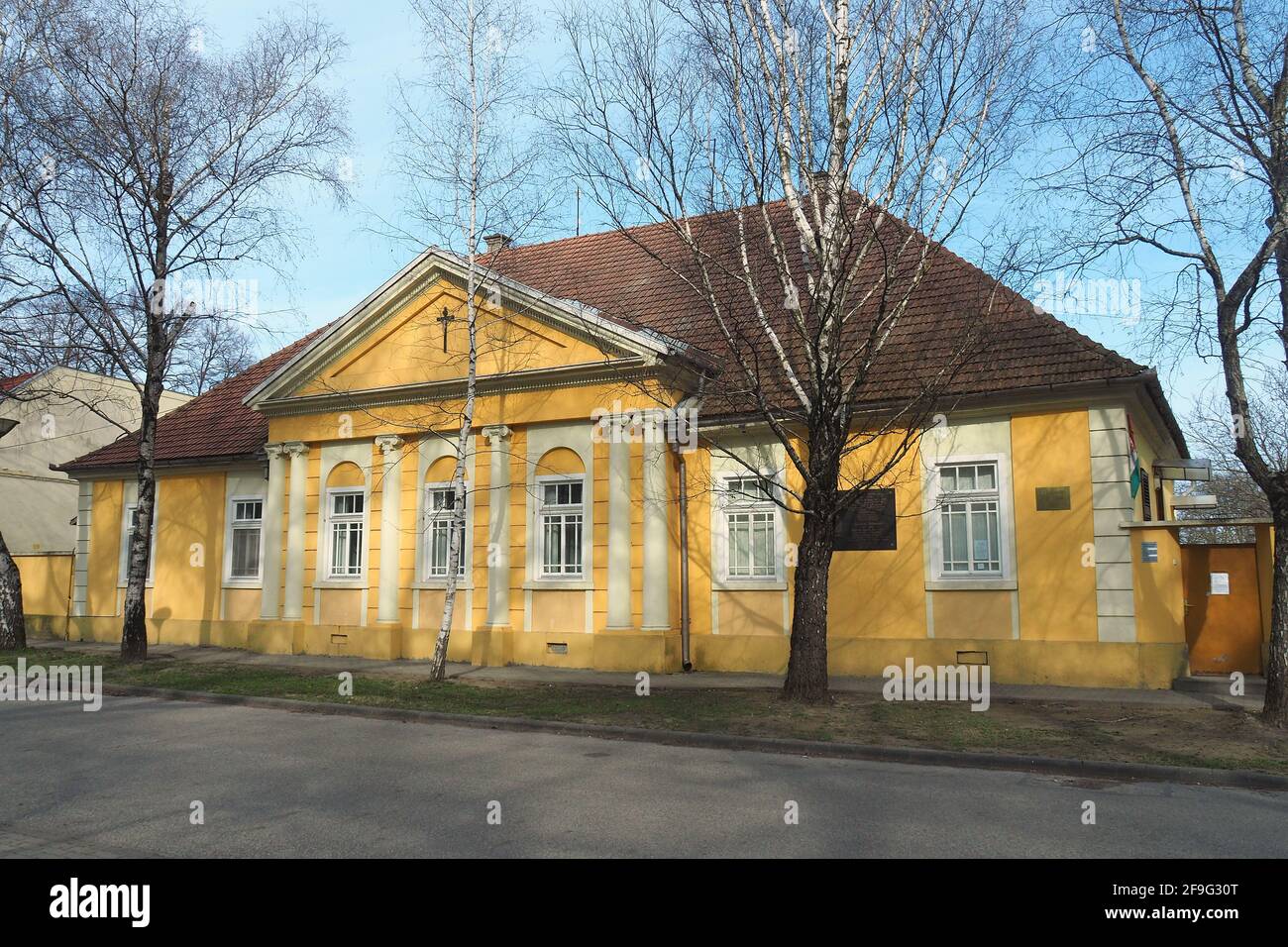 Römisch-katholische Pfarrei, Bácsalmás, Kreis Bács-Kiskun, Ungarn, Magyarország, Europa Stockfoto