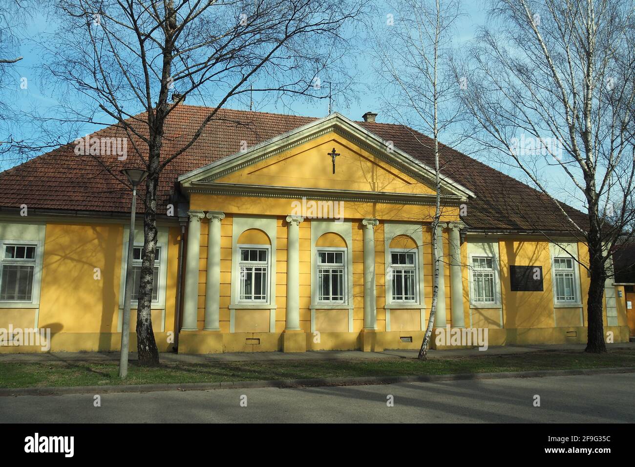 Römisch-katholische Pfarrei, Bácsalmás, Kreis Bács-Kiskun, Ungarn, Magyarország, Europa Stockfoto