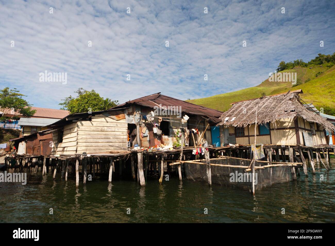 Fischerhütten, Sentani Lake, Jayapura, West Papua, Stelzenhäuser, Indonesien Stockfoto